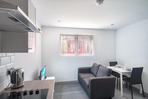 Cosy 1 Bed Apartment in Central Blackburn