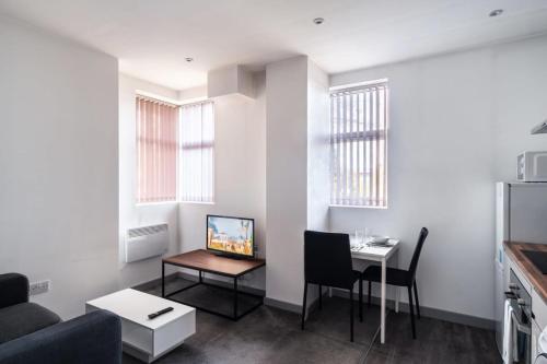 Smart 1 Bedroom Apartment in Blackburn