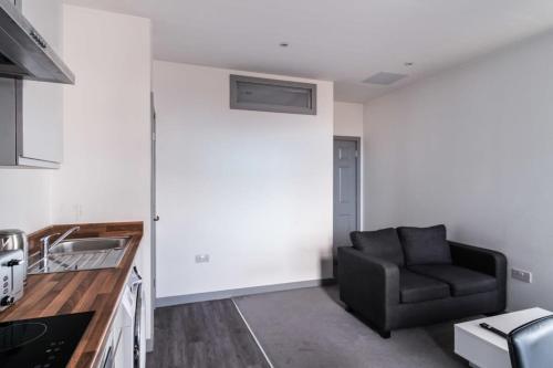 Smart 1 Bedroom Apartment in Blackburn