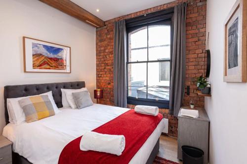 Picture of Superb 2Bed 2Bath 5Min Walk To Victoria Station