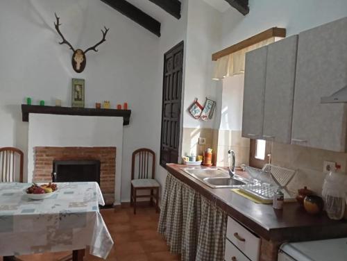 2 bedrooms house with private pool enclosed garden and wifi at Albanchez de Magina