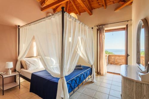 Mani Panoramic Views - Private Sunny Retreat Mani Panoramic Views - Private Sunny Retreat
