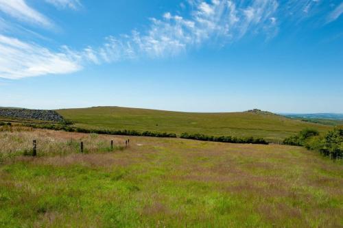 Dartmoor Barn on North Hessary Tor in Princeton