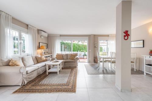 Sol y Paz 3, Nice apartment with great location, Marbella