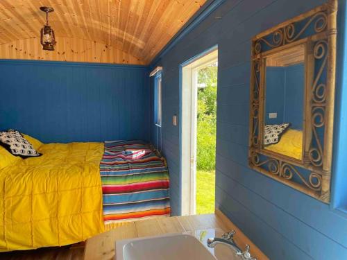 Shepherds Hut - Brecon Beacons in Gvinfī