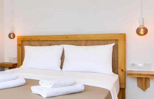 Deluxe Double Room image 1
