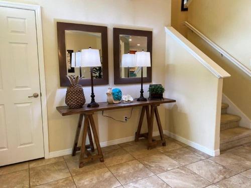 Spacious 5Bd Pool Hm Spa Gm Watersong -256YS in Davenport, USA