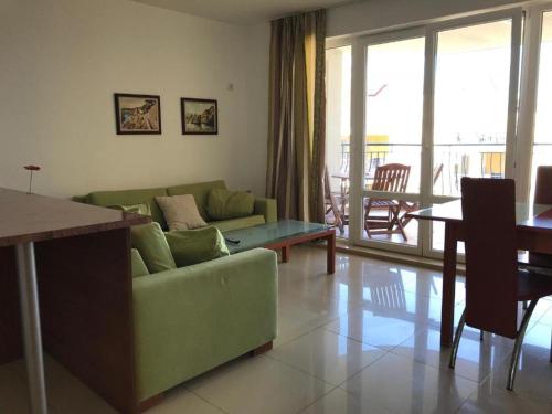 Apartment with Sea View image 10