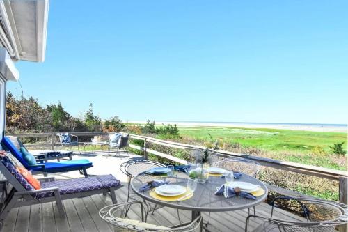 Waterfront on Cape Cod Bay