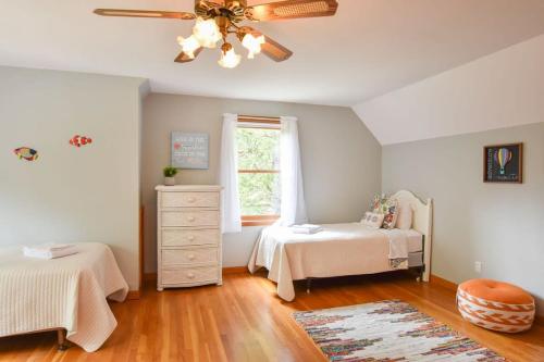 Central AC Close to Nauset Beach