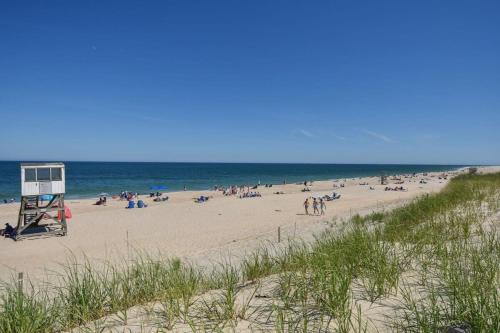 Central AC Close to Nauset Beach