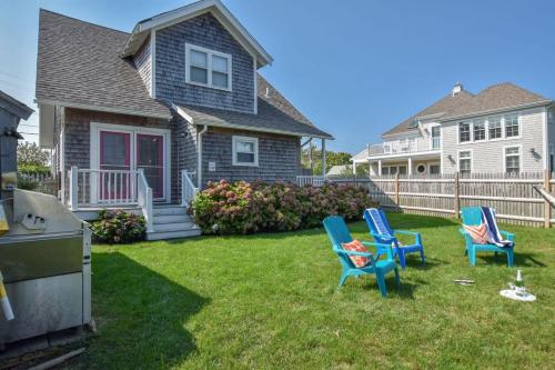 Walk to Beach at Historic Sears Kit Home