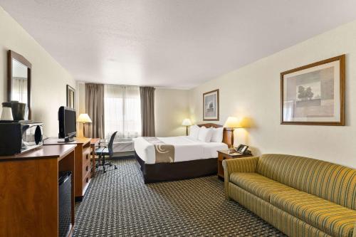 Quality Inn Cheyenne I-25 South