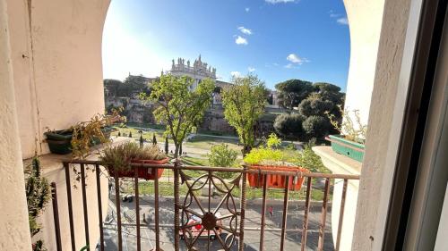 Large and bright apartment amazing view Basilica San Giovanni in Laterano, Rzym (zdjęcie 2)