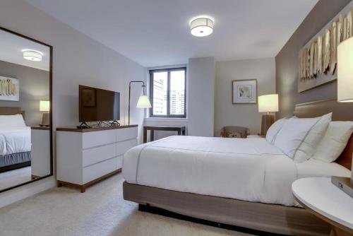 Sojourn Courtland Towers in Arlington, USA