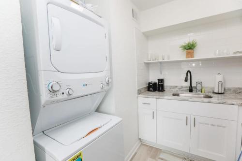 Sojourn Bayside 2 Bedroom in Norfolk, USA