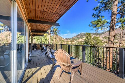 4BR Cabin Mountain Views with Fireplace in Čipitas parks (CO)
