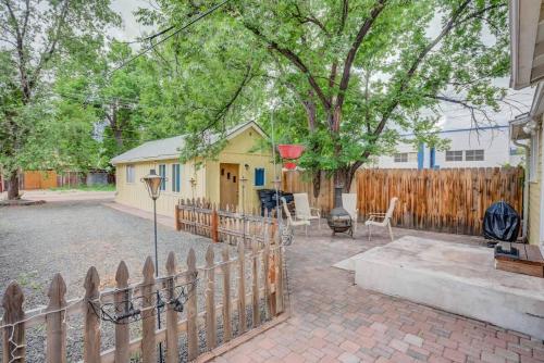 2BR Old Colorado City Garden of The Gods in Colorado Springs, USA