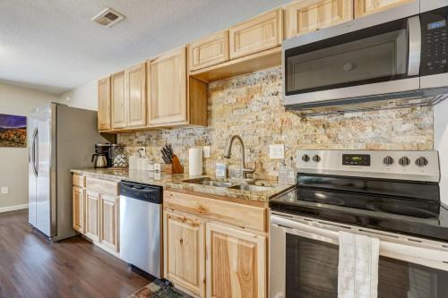 Mountain Retreat- Hot Tub- Mtn Views- Kid Friendly in Cascade-Chipita Park, USA