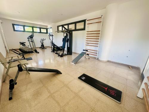 Apartment with Mountain View image 10