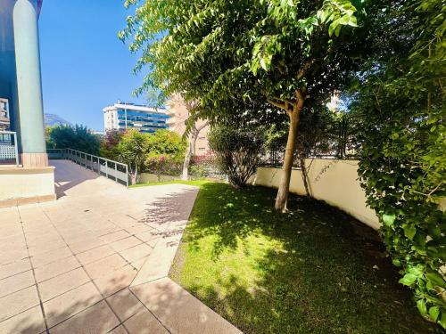 Apartment with Mountain View image 7