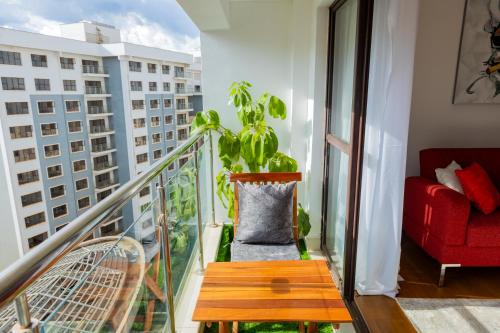 balcon/terrasse, Ruaka 2BR Haven: Urban & Lush in Ruaka