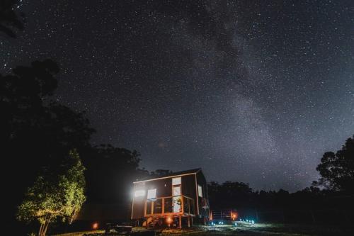 Kookaburra Cabin