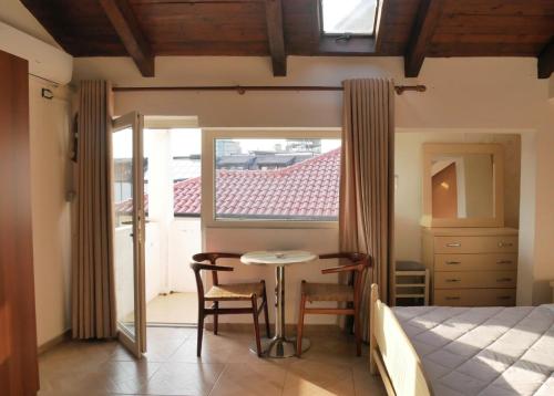 Kultura Hostel - image 4