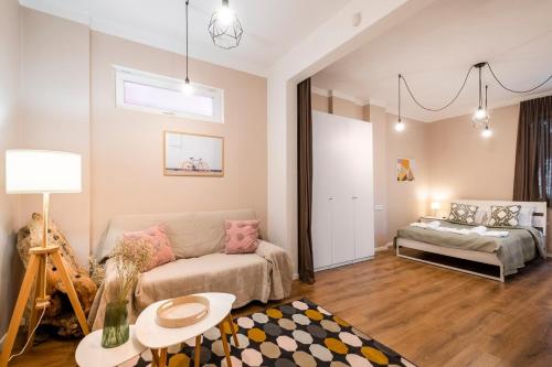 Top Centre 1 Bedroom Apt next to Vitosha Blvd., Sofia (Foto 8)