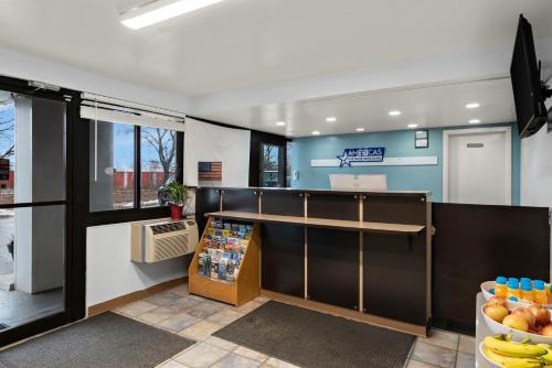 . Americas Best Value Inn Bangor