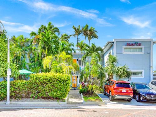 Beach Tide Motel - image 6