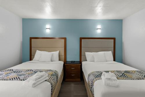 Americas Best Value Inn Bangor - image 13