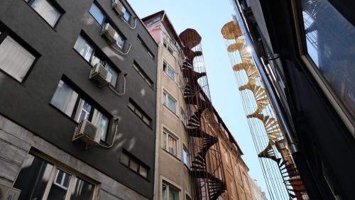 Simon Hotel 3