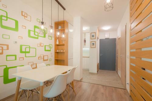 LIDO Apartmanok By BLTN Balatonlelle in Balatonlelle