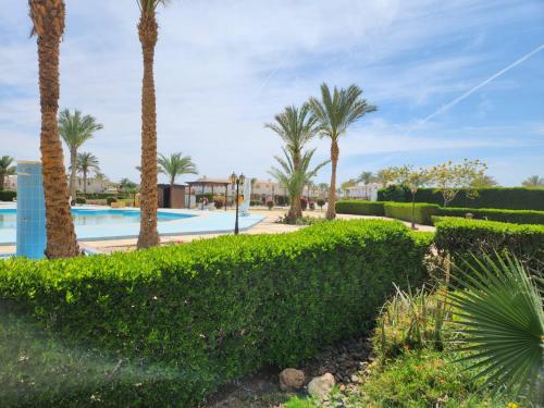 Luxury villa In Jaz Little Venice Elsokhna Golf Resort With Private Garden & Pool View - Families On in Ain Sokhna