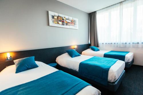 Hotel Athena