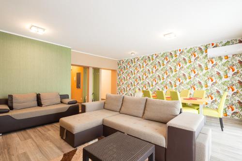 LIDO Apartmanok By BLTN Balatonlelle in Balatonlelle