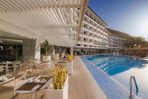 Don Gregory by Dunas - Adults Only - image 13