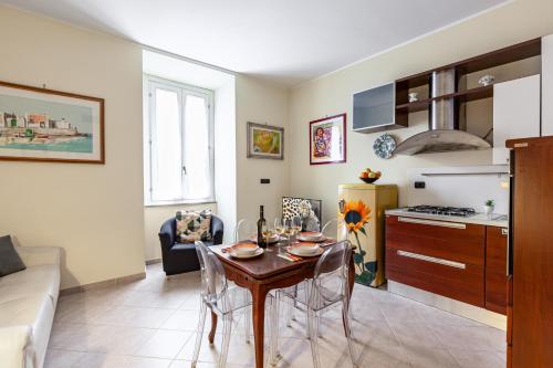 Hostly-Volturno Suite Apartment-Center of Rome, Roma (foto 7)