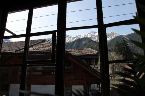 Zentral, free Parking, WIFI, nähe Bahnhof, Shops in Frutigen, Schweiz