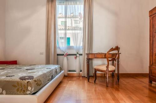 Three Floors Home - image 8