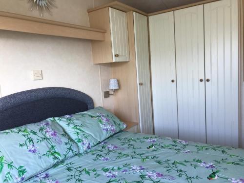 Beautifully Presented 2 Bedroom Static Caravan Beautifully Presented 2 Bedroom Static Caravan