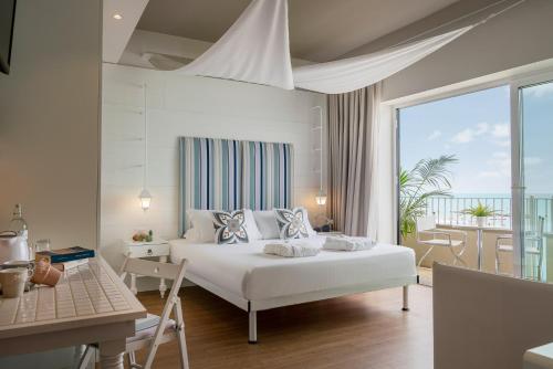 Junior Suite with Sea View