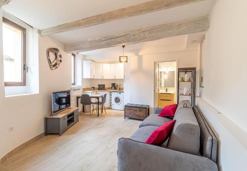 Modern Studio In The Heart Of Old Menton - Location saisonnière - Menton