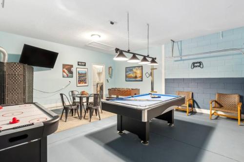 Champions Gate Getaway: Themed 5bd - Pool - Games in Davenport, USA