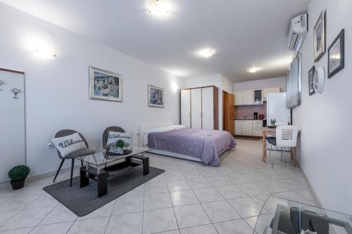 Apartment Italia - image 6