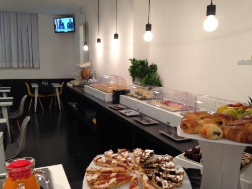 Food and beverages, Navona Theatre Hotel in Navona