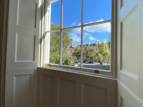 Stunning Central Bath Townhouse off Pulteney Bridge, Bath (photo 7)