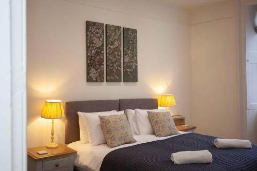 Stunning Central Bath Townhouse off Pulteney Bridge, Bath (photo 4)