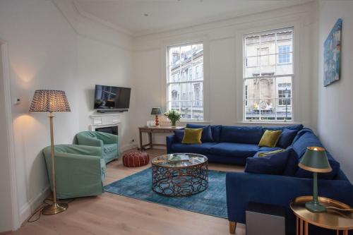 Stunning Central Bath Townhouse off Pulteney Bridge, Bath (photo 5)